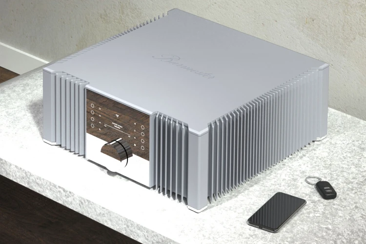 Burmester 232 integrated amplifier officially presented