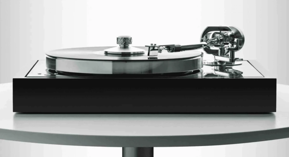 Pro-Ject The Classic Reference Turntable - I want to paint everything gold or silver