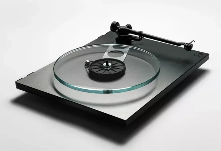 Rega Planar 3 RS Edition - an update to the famous turntable