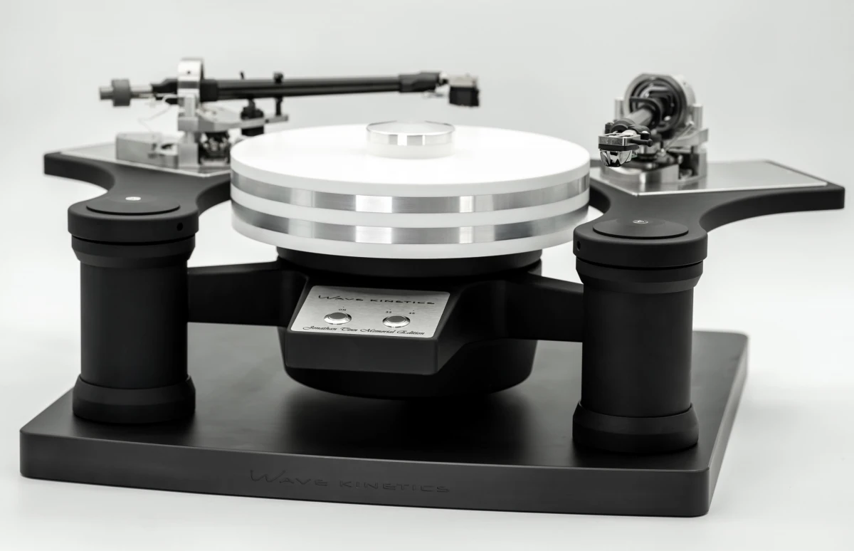 Wave Kinetics NVS Reference Turntable Jonathan Tinn Memorial Edition. Image source (c) Wave Kinetics