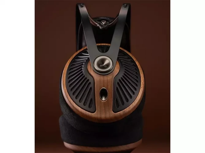 Meze 105 Silva – New Open Headphones