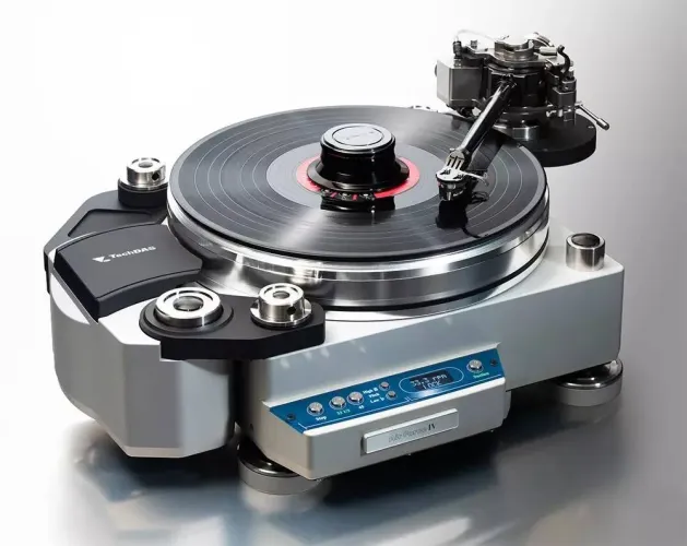 TechDAS Air Force IV - New Japanese Turntable