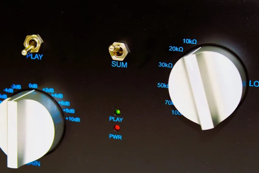 Music First Audio LP 103 LCR