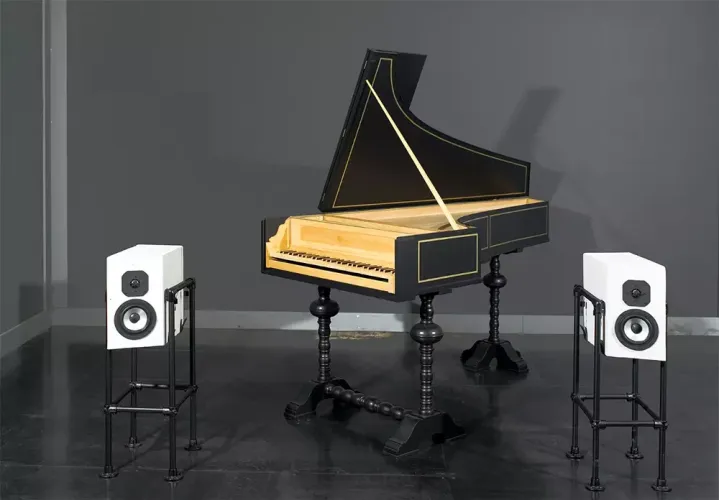 dB Module Model 2E – More Concrete Speakers