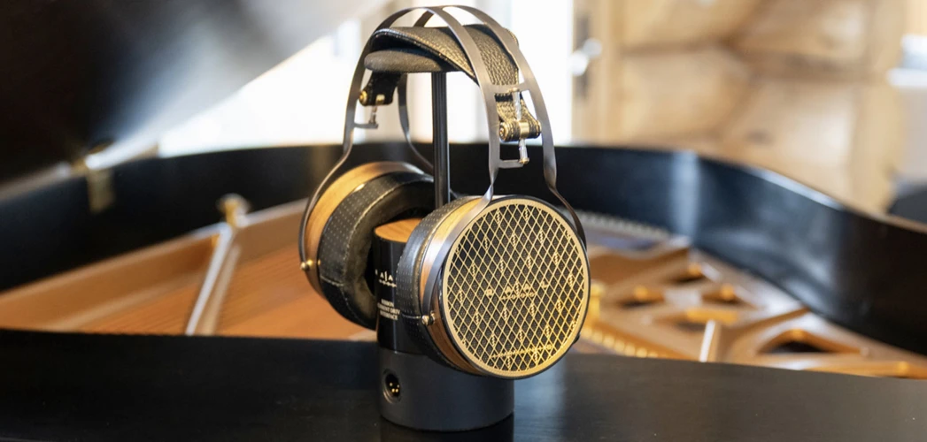 Top 10 Headphones for Audiophiles – Rating 2025