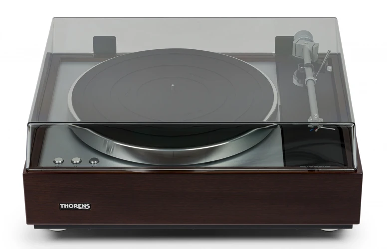 Thorens Super Bundle – Plug-n-Play Version of the TD1600 Vinyl Turntable