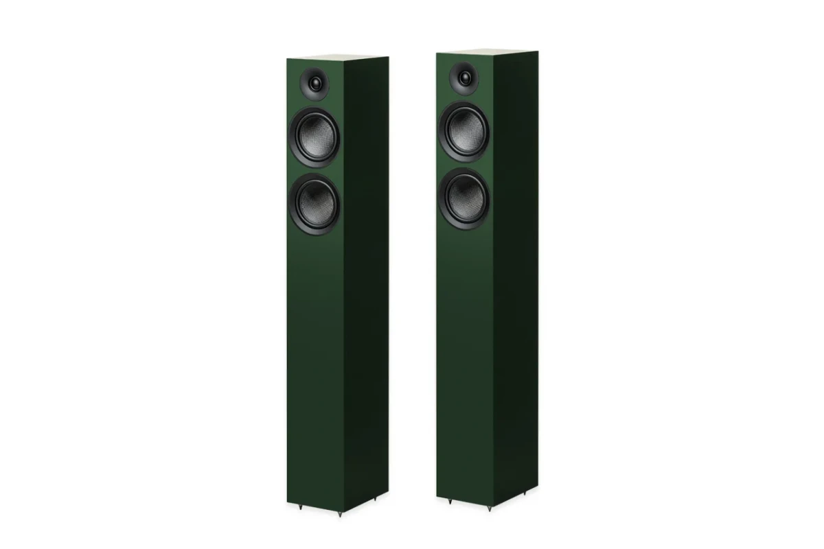 Speaker Box 12 E Carbon