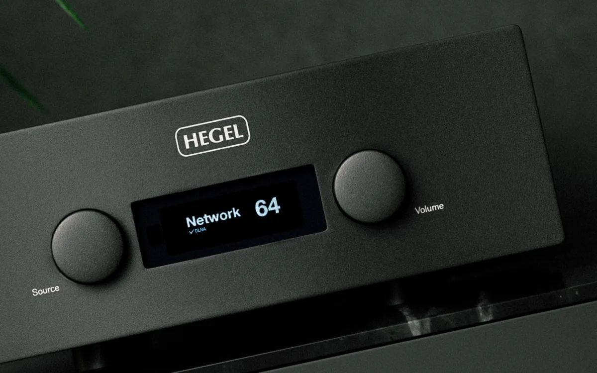 Hegel H590
