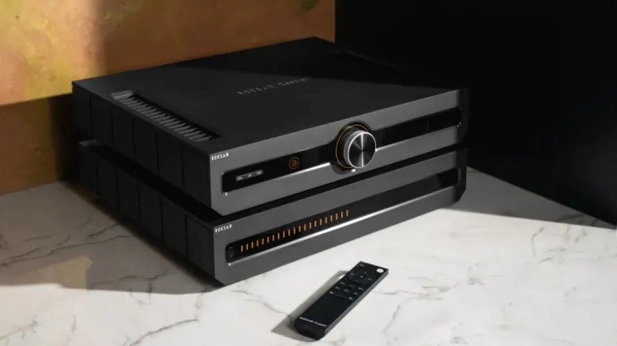 Roksan Caspian Streaming Preamplifier and Roksan Caspian Power Amplifier