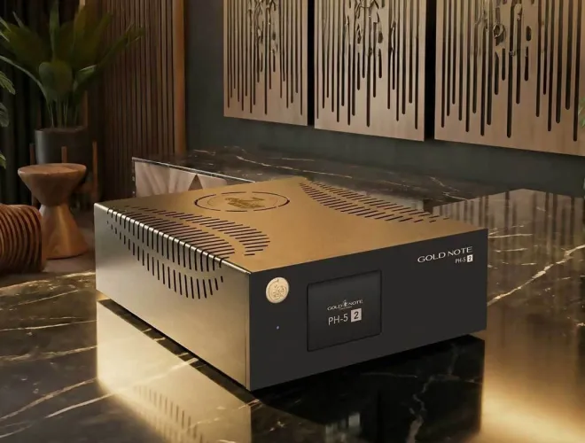 Gold Note PH-5.2 – MM/MC Phono Stage with Multiple Equalization Options