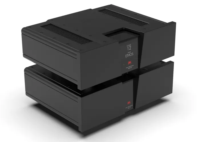 Gryphon Helios – a Two-Box Preamplifier from the Danish Brand