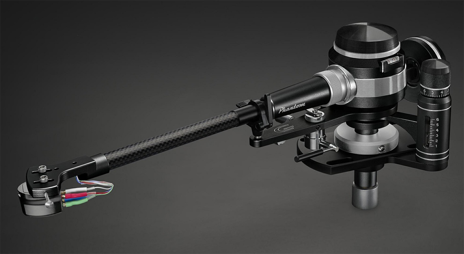 Graham Engineering Introduces Platinum Version of Phantom Tonearm