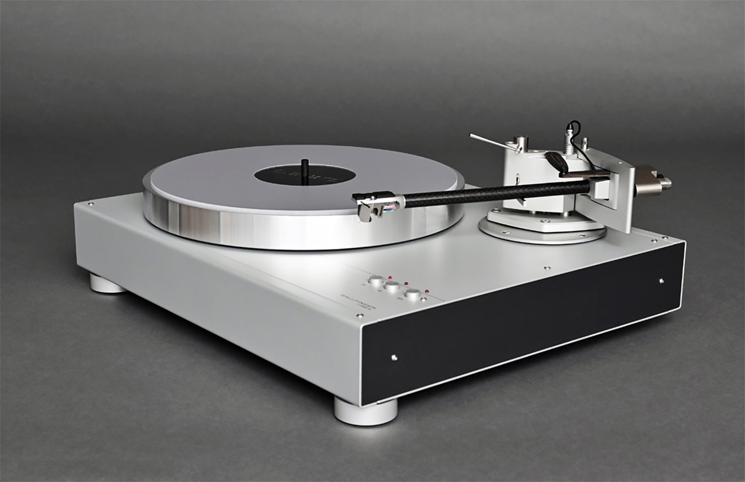 Ballfinger T 002 B – Reel-to-Reel Tape Recorder Manufacturer Introduces Its First Vinyl Turntable