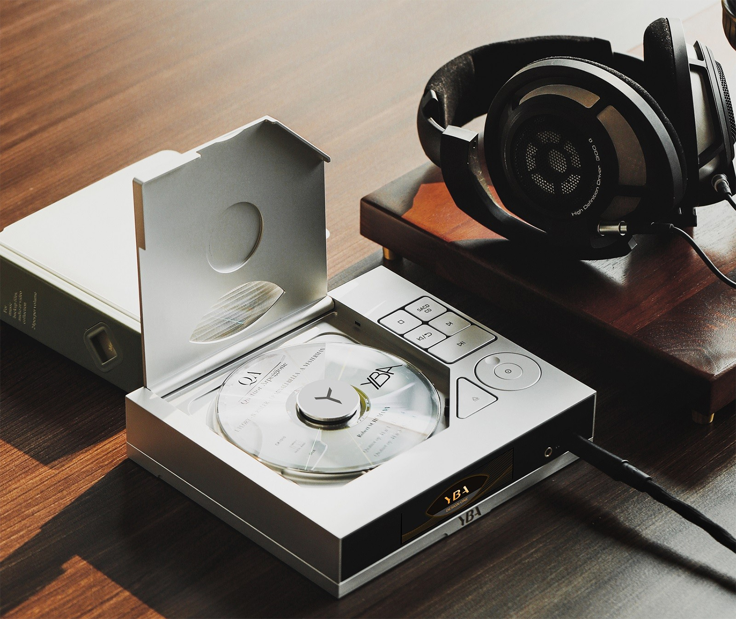 YBA Design One – Compact Battery-Powered SACD Player
