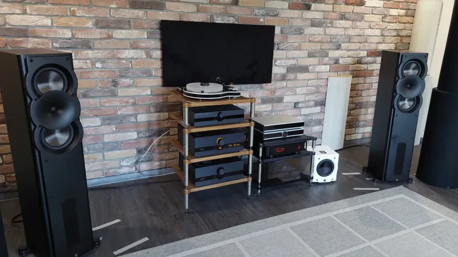 Hifiverse Launches in Chinese